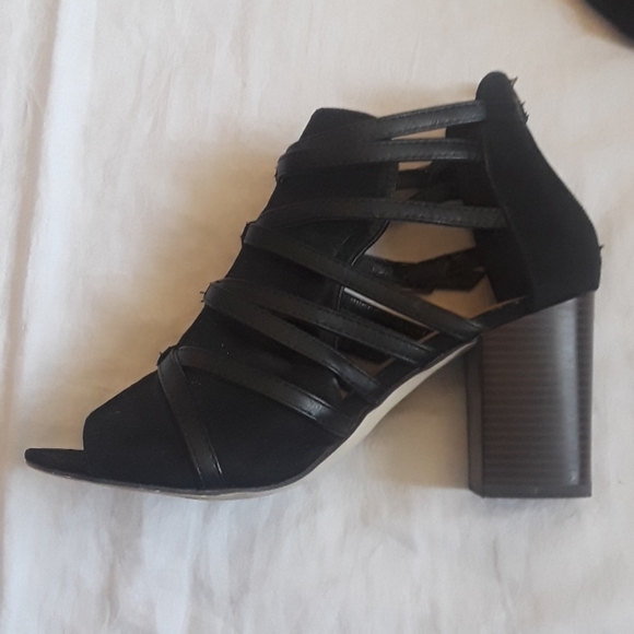 Just Fab open toe sandal heeled - Picture 2 of 3